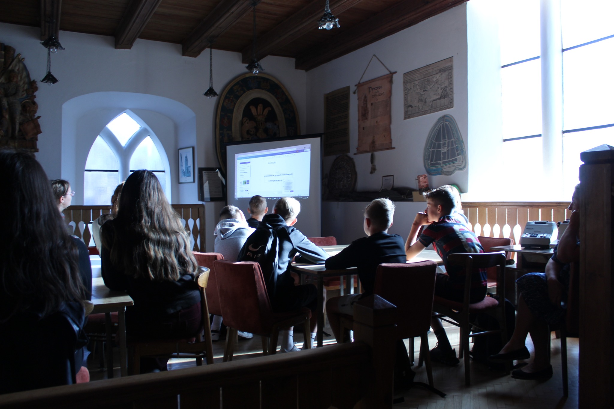 554490892_1255268919974481_3836882905997682600_n